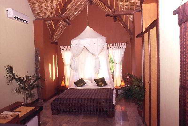 Hotel Puri Madawi Семиняк Екстериор снимка